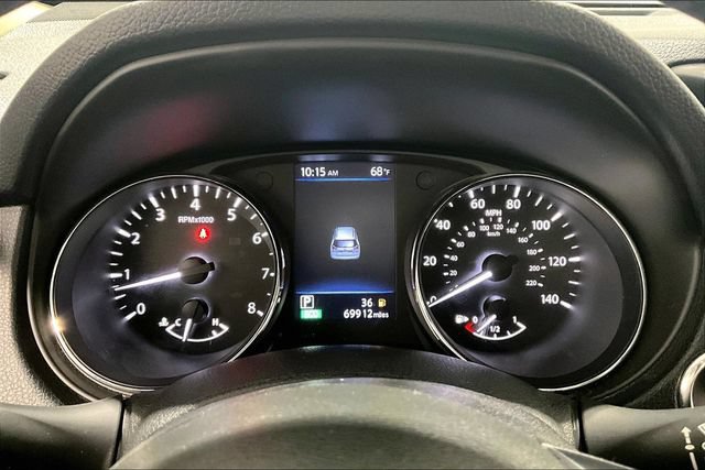 Used 2019 Nissan Rogue SV AWD/4WD image 18