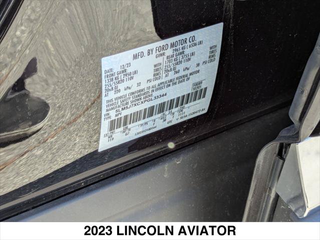 New 2023 Lincoln Aviator Reserve w/ Equipment Group 201A AWD/4WD image 15