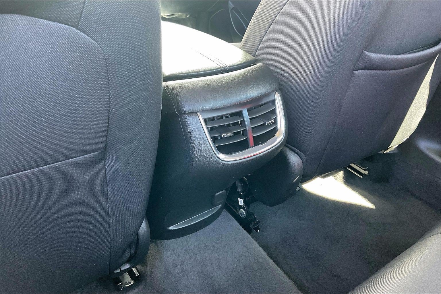 Used 2025 Chevrolet Malibu LT FWD image 39