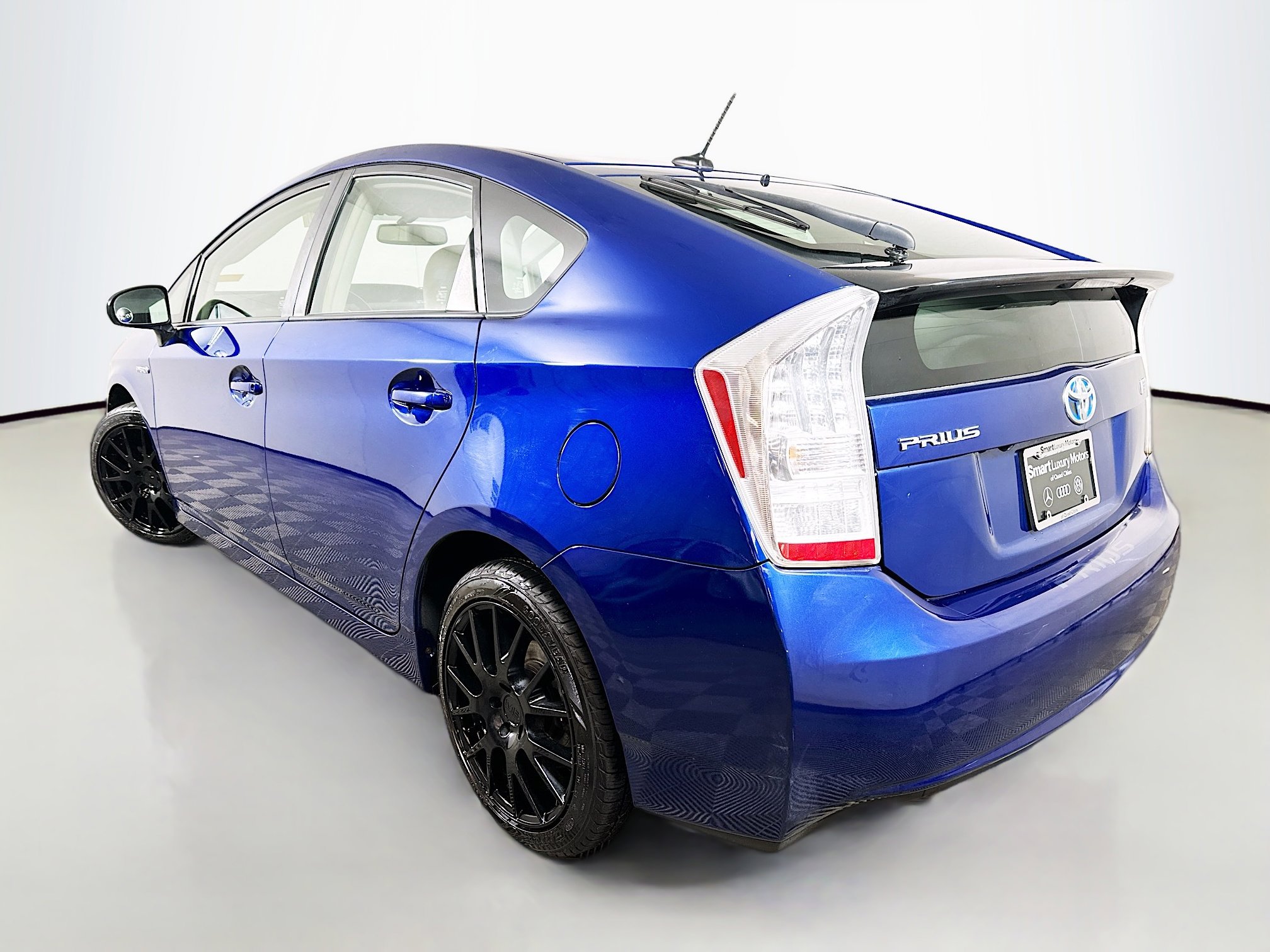 Used 2010 Toyota Prius Two FWD image 5
