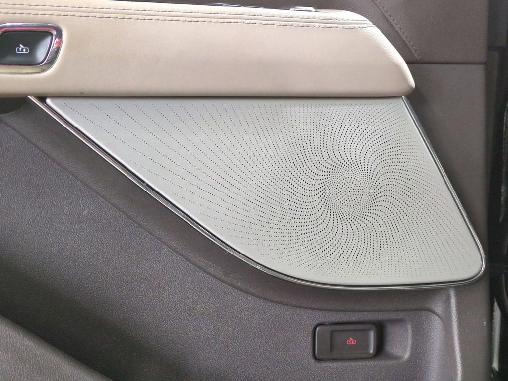 Certified 2023 Lincoln Aviator Reserve w/ Equipment Group 201A image 17