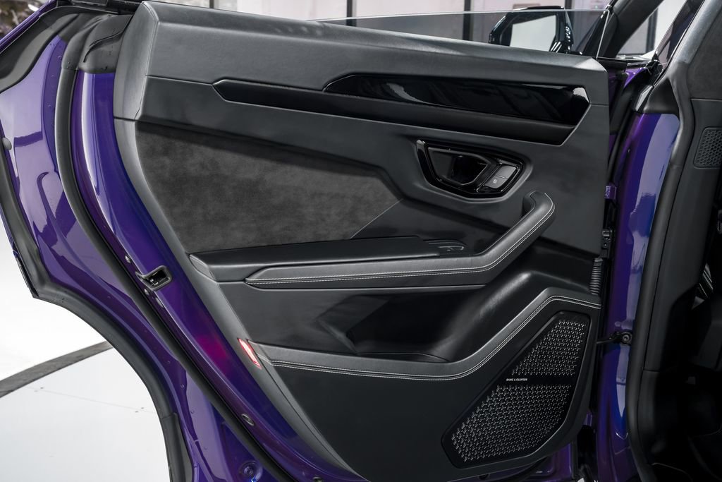 Used 2024 Lamborghini Urus S image 31