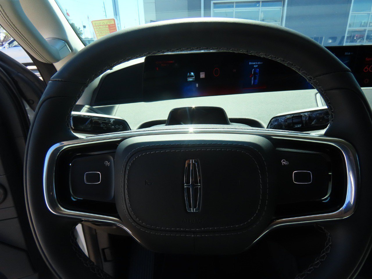 New 2026 Lincoln Navigator Premiere AWD/4WD image 28