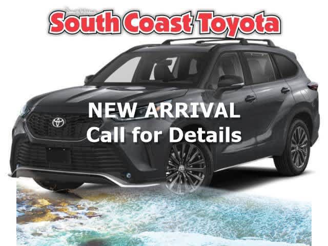 Used 2024 Toyota Highlander XSE FWD image 1