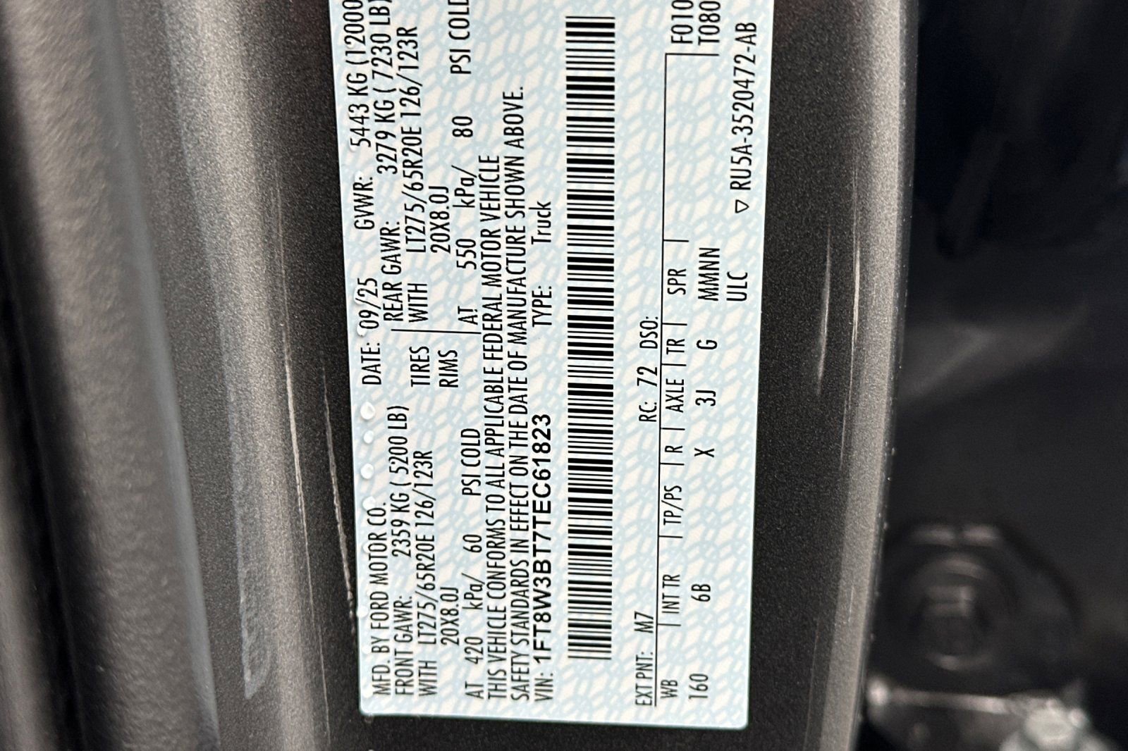 New 2026 Ford F350 Lariat w/ Black Appearance Package image 32