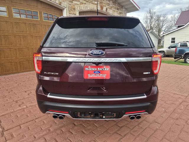 Used 2018 Ford Explorer Platinum AWD/4WD image 4