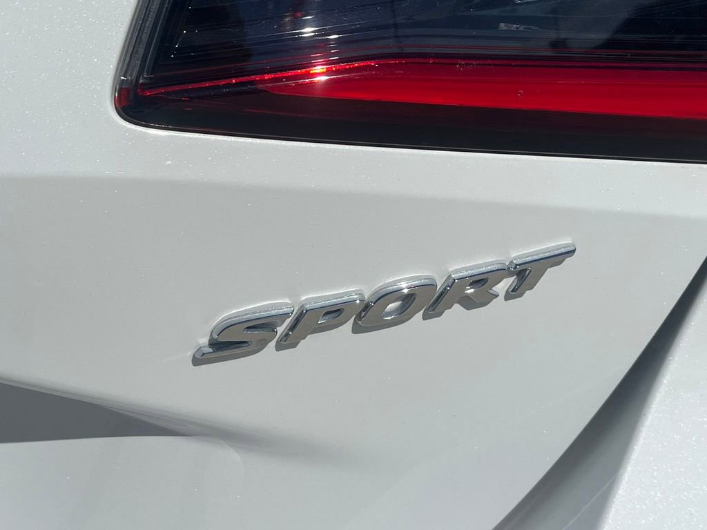 Used 2025 Honda Civic Sport image 14