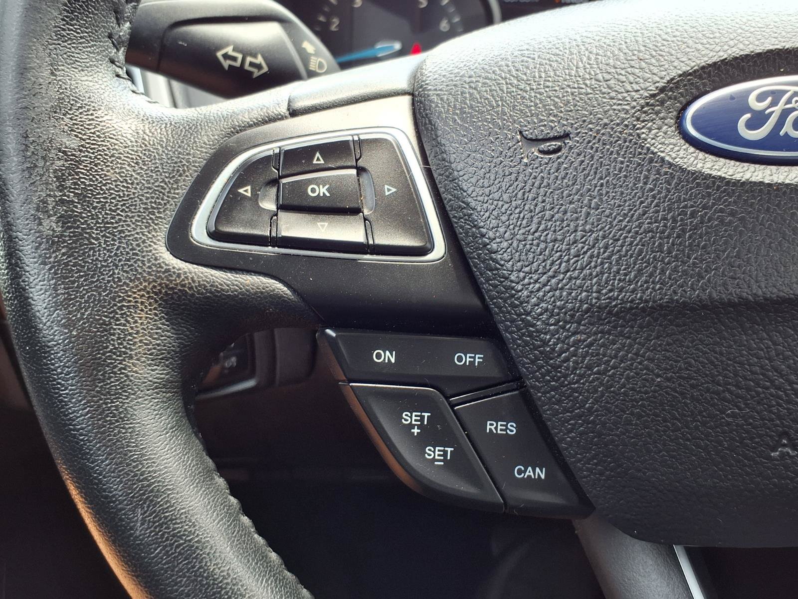 Used 2018 Ford Focus Titanium FWD image 17