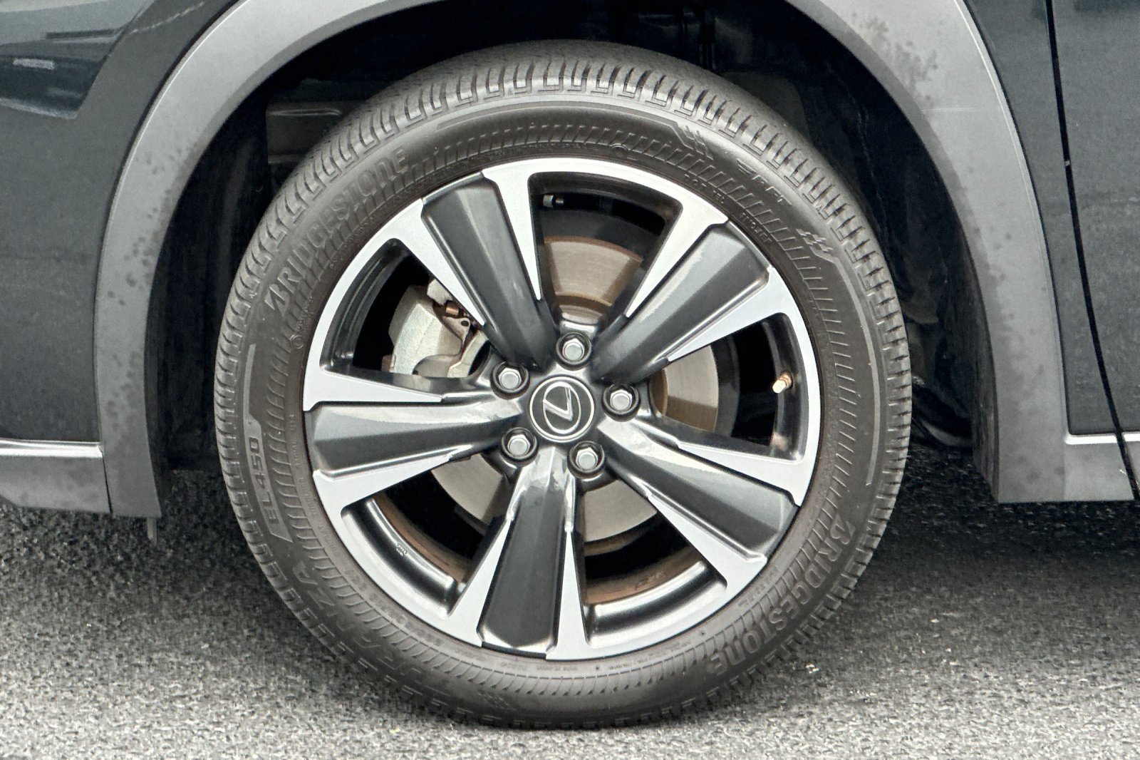 Used 2024 Lexus UX 250h FWD image 12
