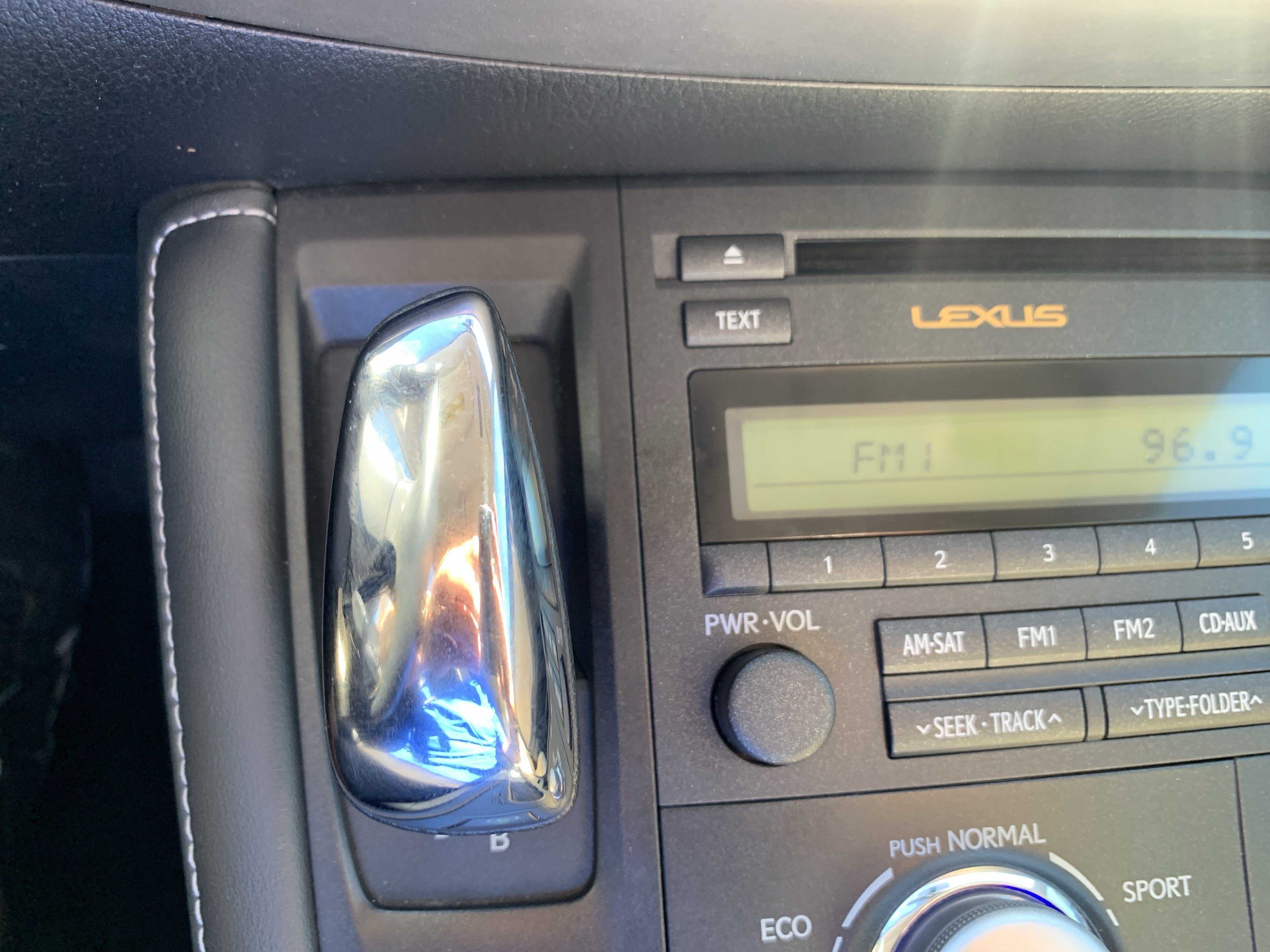 Used 2013 Lexus CT 200h FWD image 26