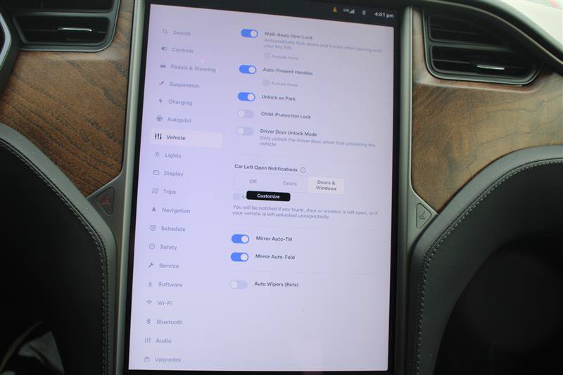 Used 2019 Tesla Model S Long Range AWD/4WD image 18