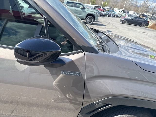 Used 2025 Subaru Forester Touring image 5