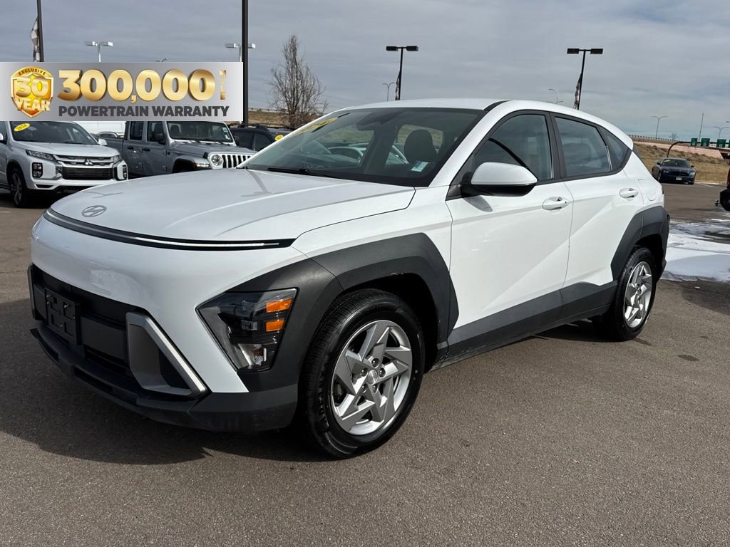 Certified 2024 Hyundai Kona SE image 1