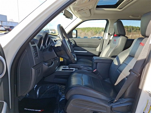 Used 2007 Dodge Nitro R/T image 13