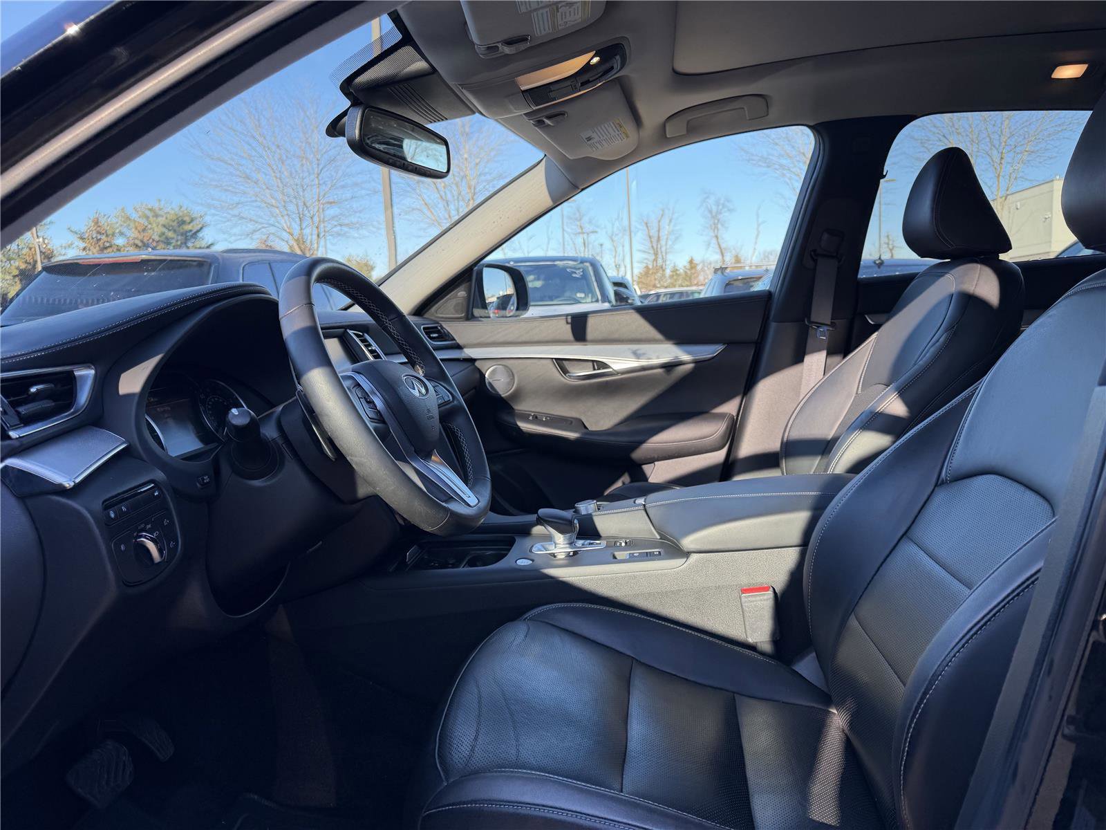 Used 2019 INFINITI QX50 Essential w/ Premium Audio Package image 14