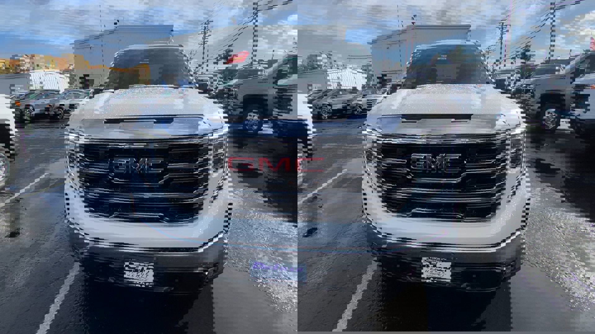 Used 2024 GMC Sierra 1500 SLT image 4