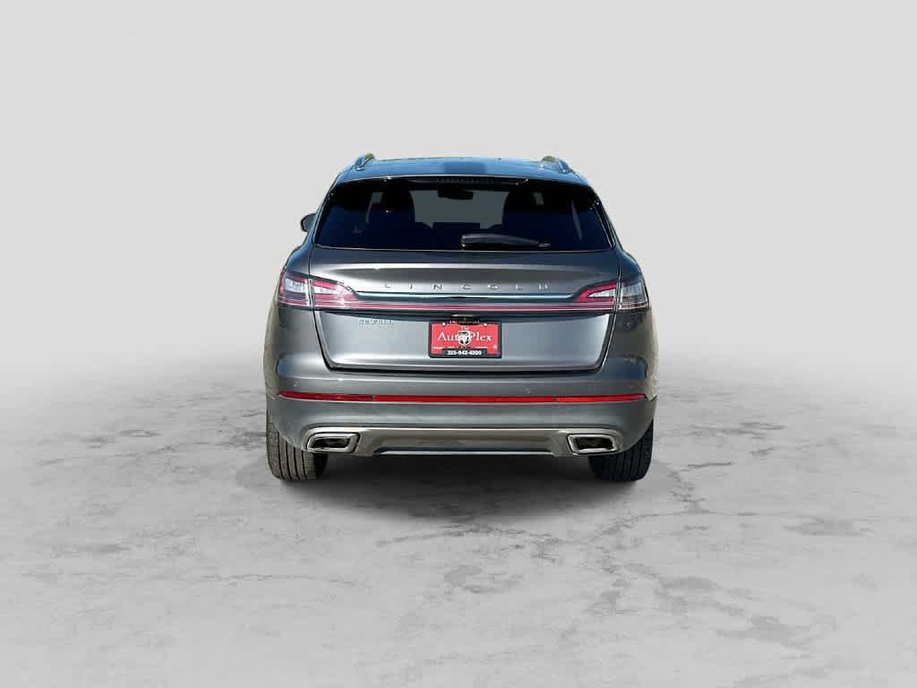 Used 2023 Lincoln Nautilus Reserve FWD image 7