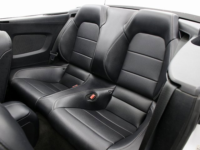 Used 2017 Ford Mustang Premium image 12