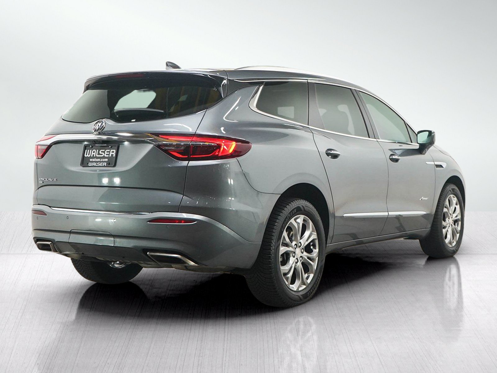 Used 2020 Buick Enclave Avenir w/ Avenir Technology Package AWD/4WD image 5