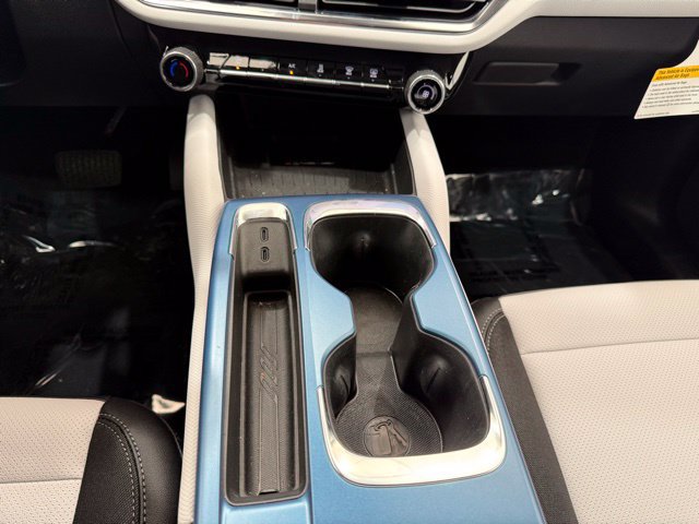 New 2026 Chevrolet Equinox EV LT AWD/4WD image 40