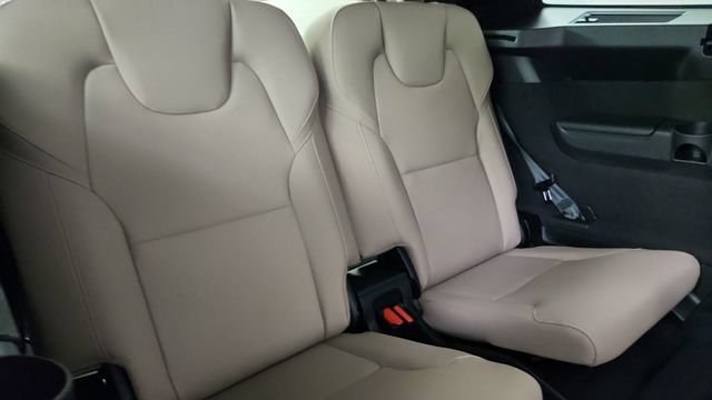 New 2026 Volvo XC90 B5 Plus AWD/4WD image 34