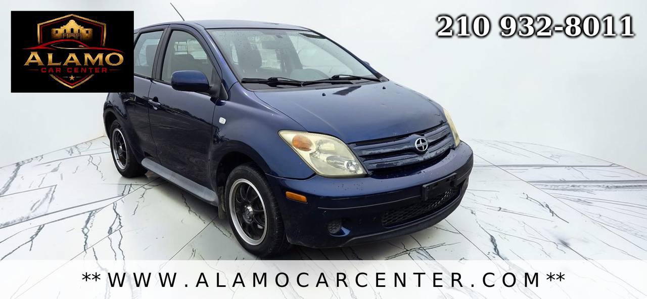 Used 2005 Scion xA FWD image 7