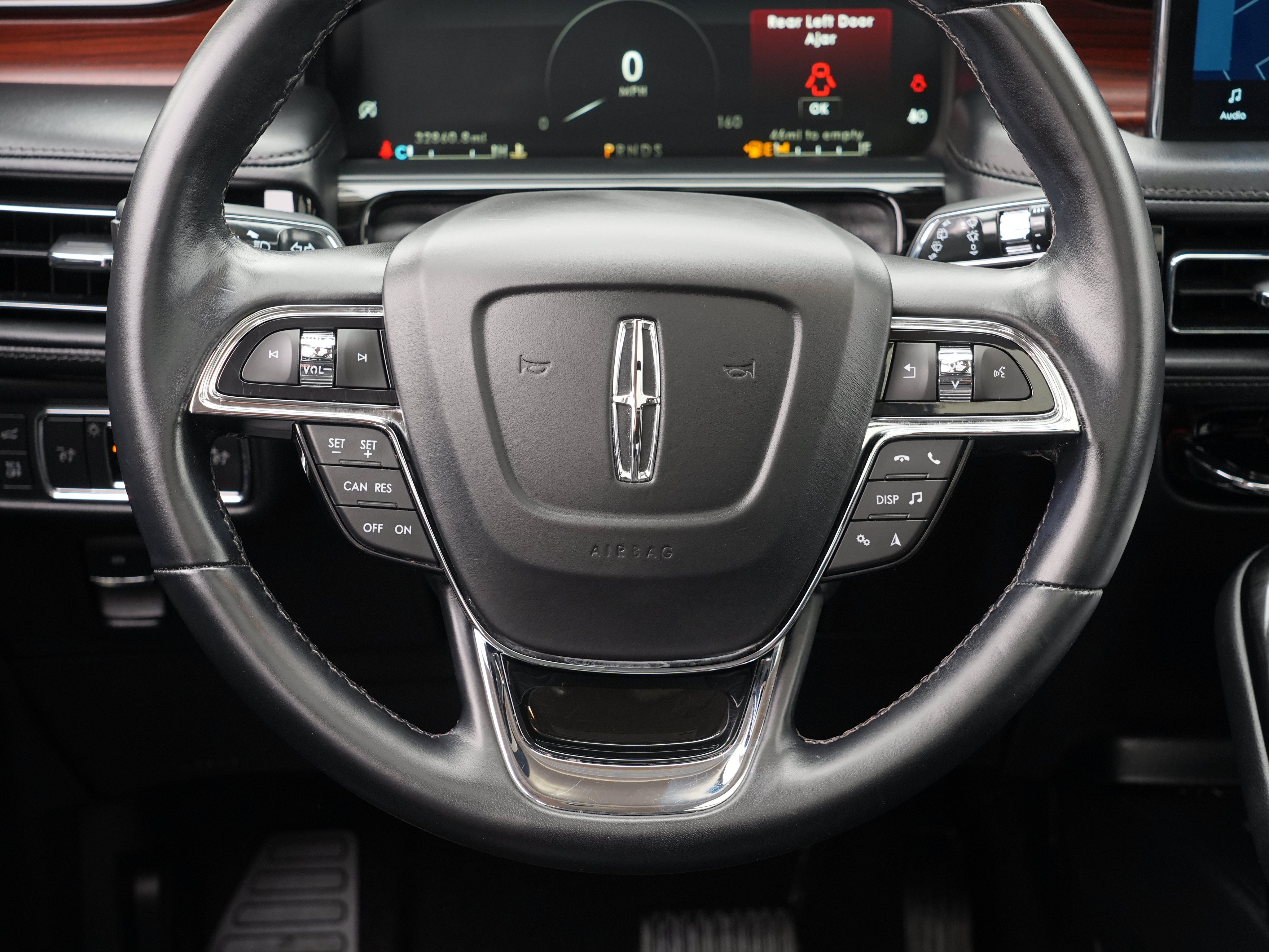 Used 2022 Lincoln Nautilus Reserve AWD/4WD image 26