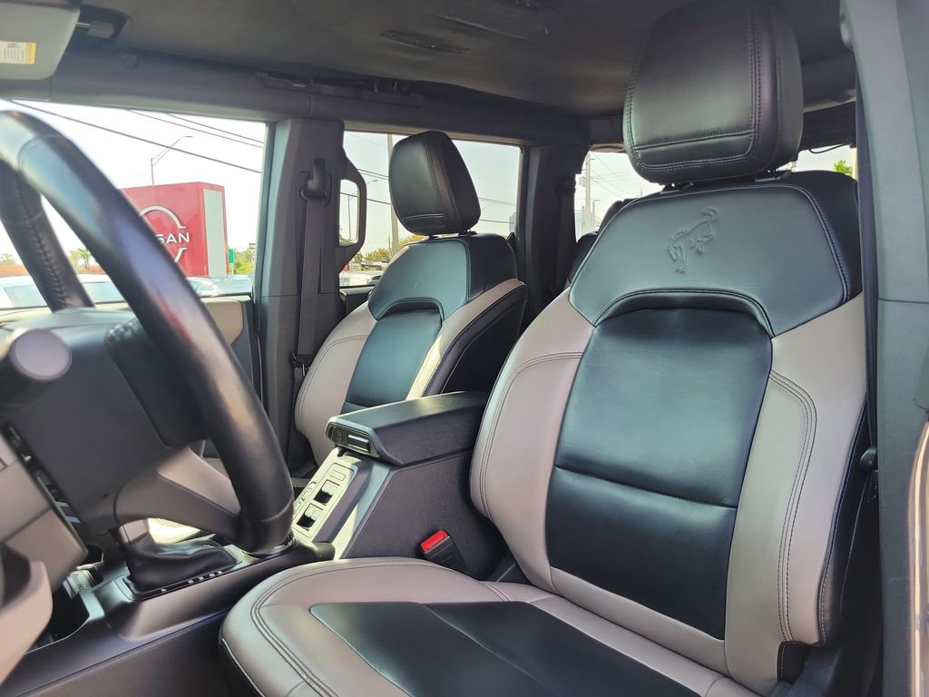 Used 2023 Ford Bronco Wildtrak image 25