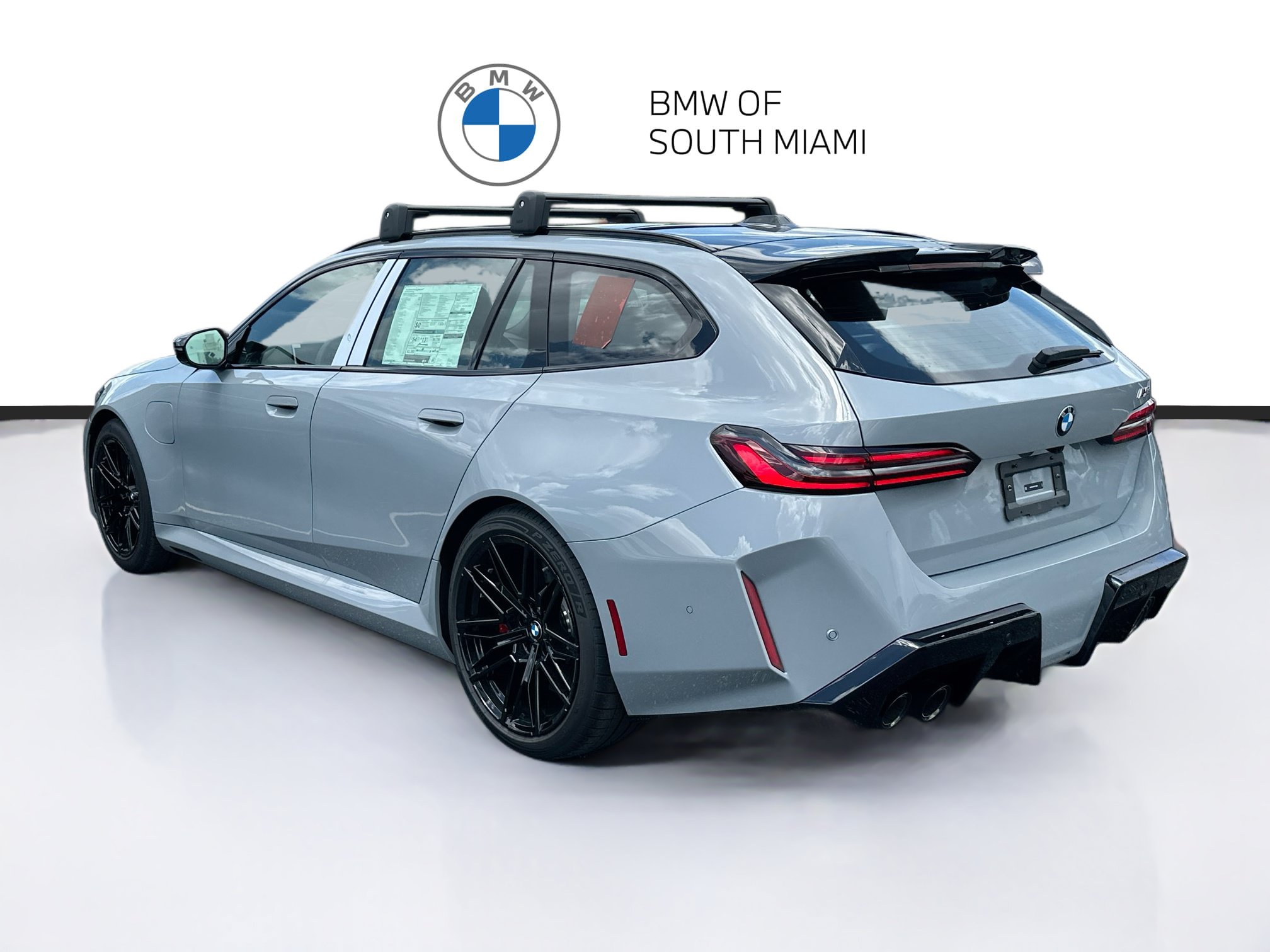 New 2027 BMW M5 Touring AWD/4WD image 4