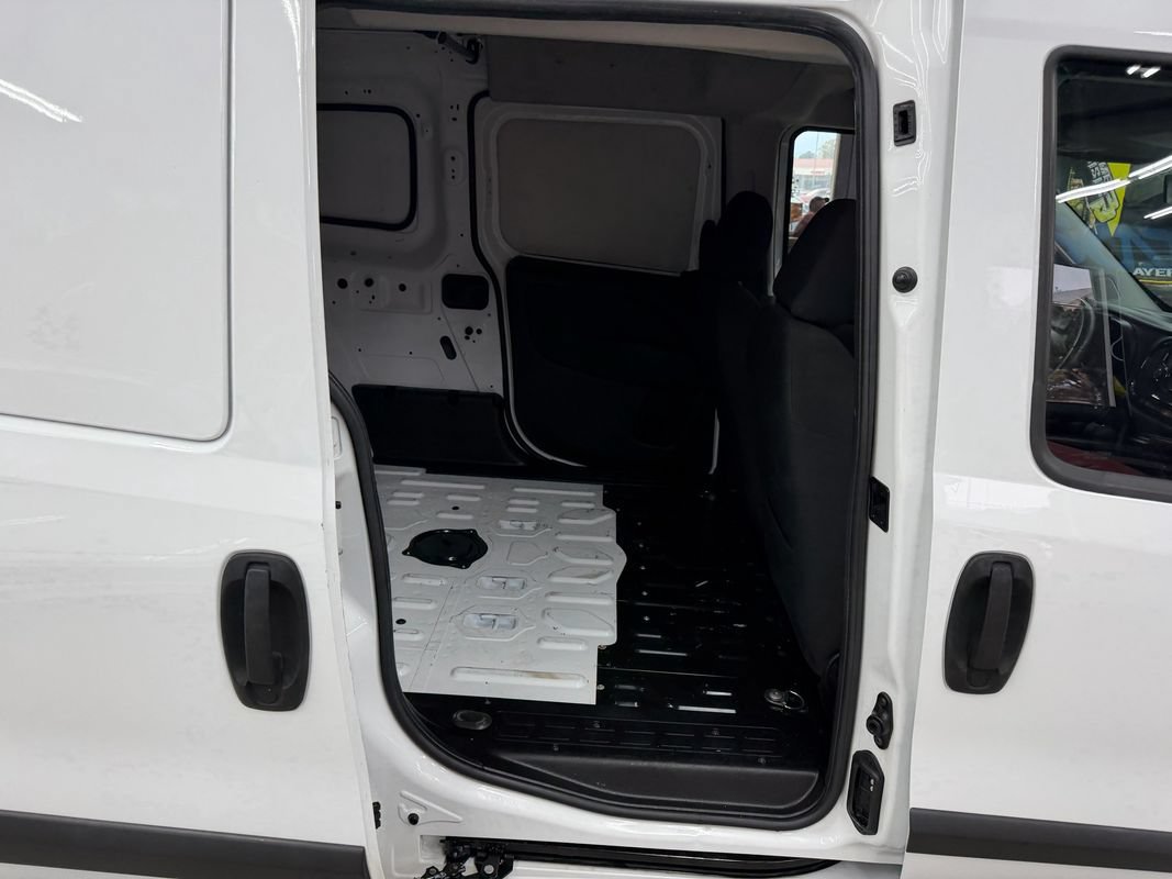 Used 2017 RAM ProMaster City Tradesman w/ Rear Back-up Camera Group FWD image 14