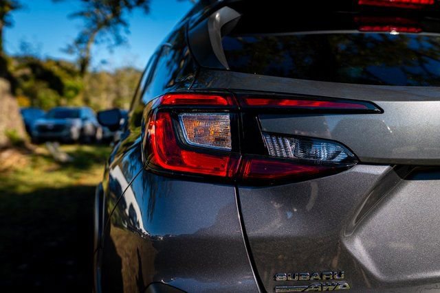 Certified 2025 Subaru Crosstrek 2.5i Limited w/ Popular Package #3A image 16