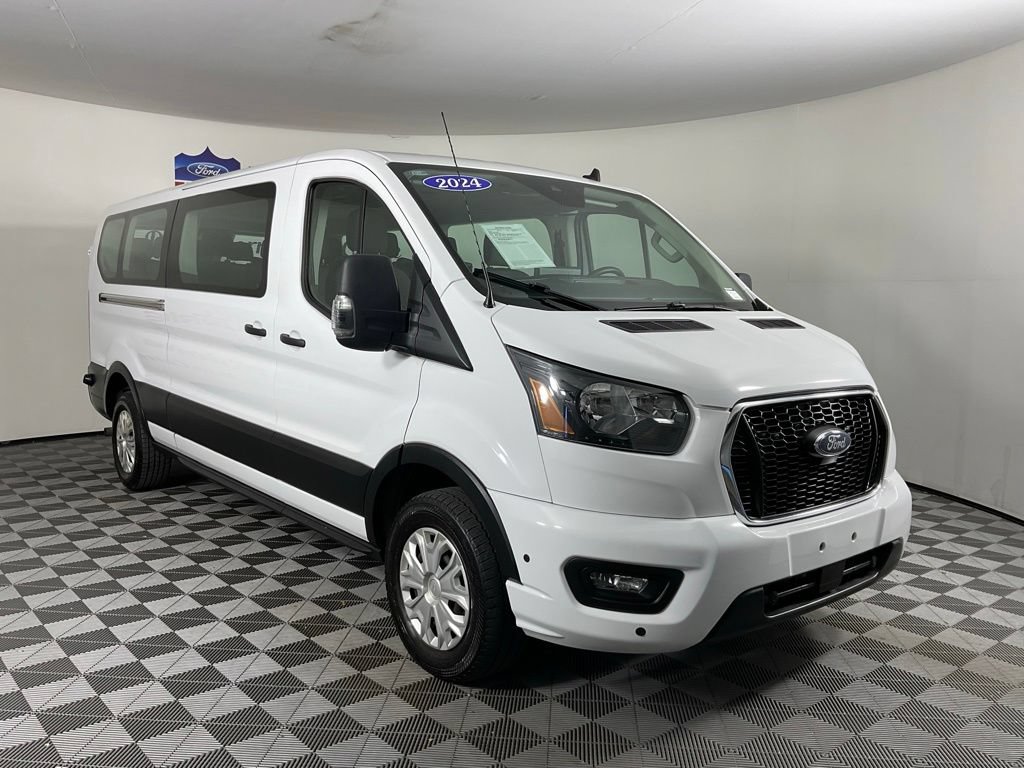 Used 2024 Ford Transit 350 XLT RWD image 1