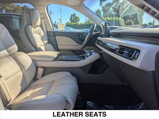 Used 2023 Lincoln Aviator Reserve w/ Equipment Group 201A AWD/4WD image 31
