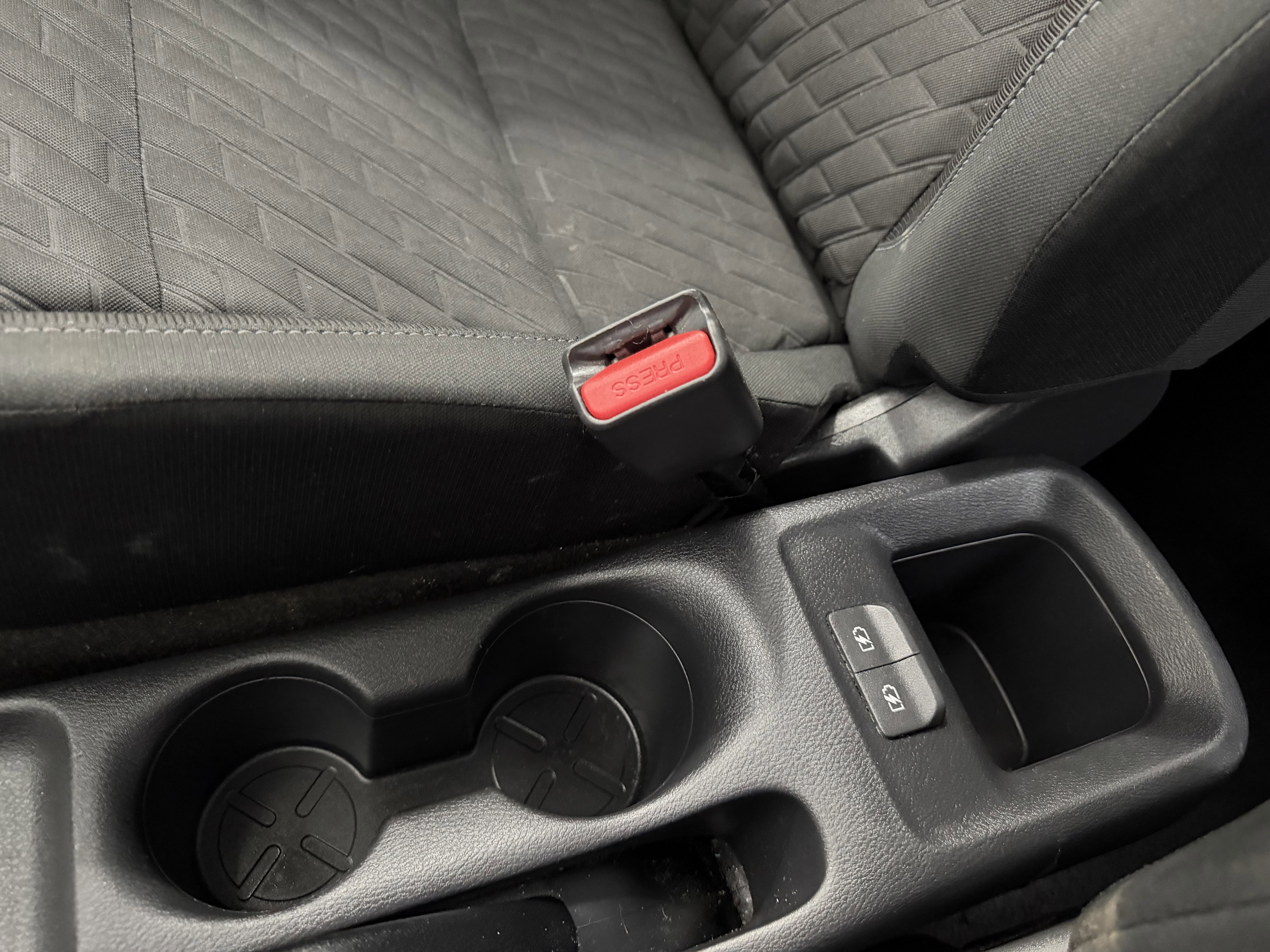Used 2021 Nissan Kicks S FWD image 19