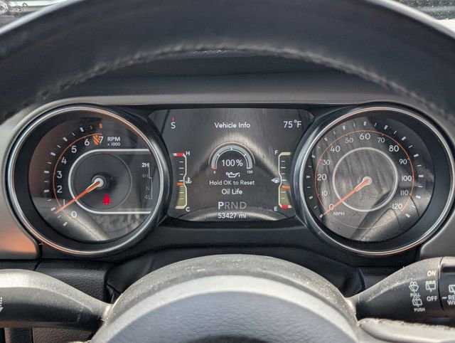 Used 2022 Jeep Wrangler Sport AWD/4WD image 19