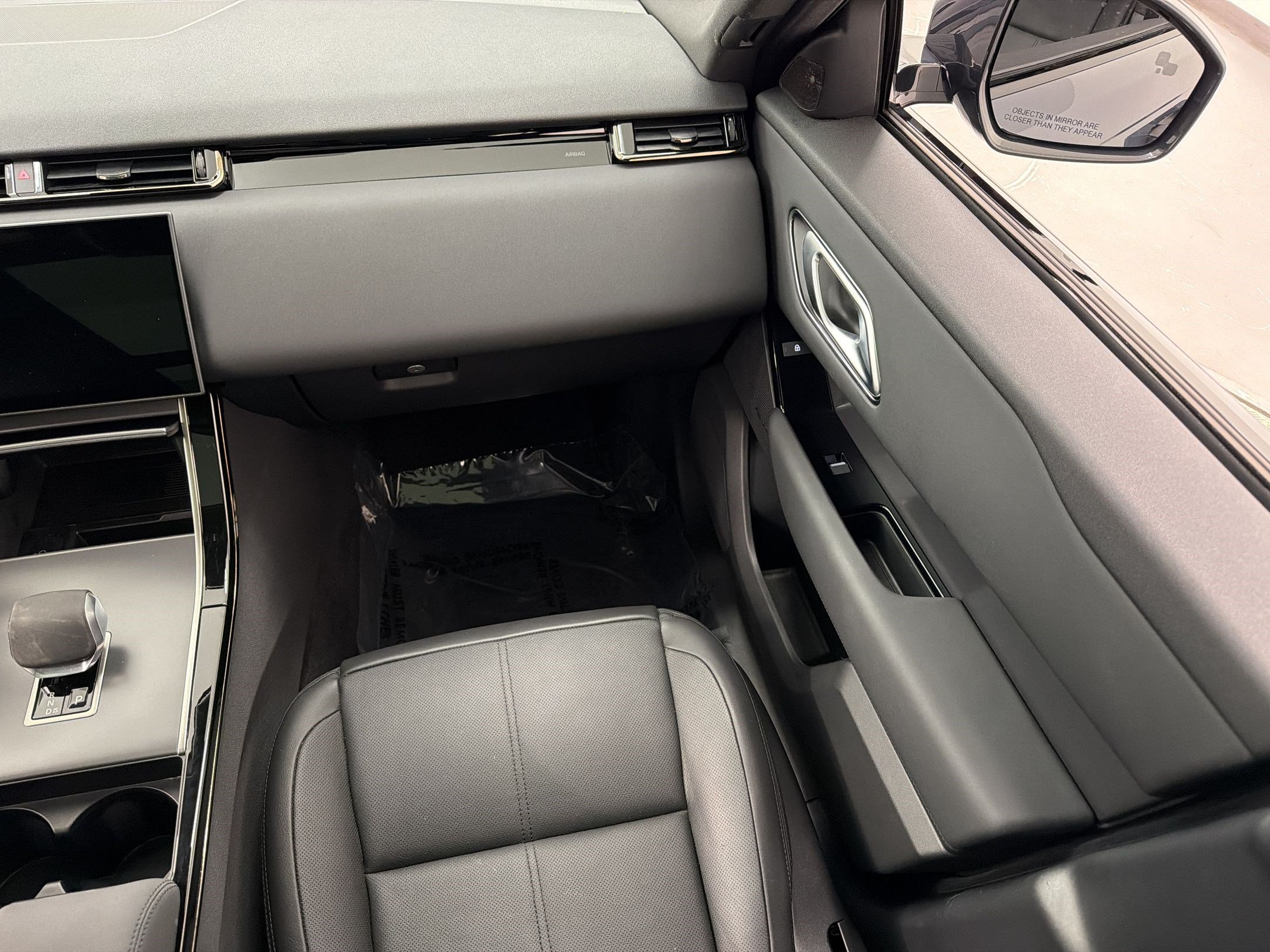 Certified 2026 Land Rover Range Rover Velar S AWD/4WD image 30
