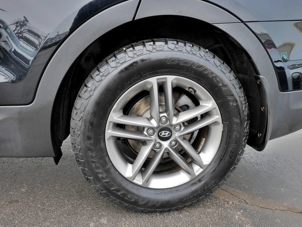 Used 2018 Hyundai Santa Fe Sport image 9