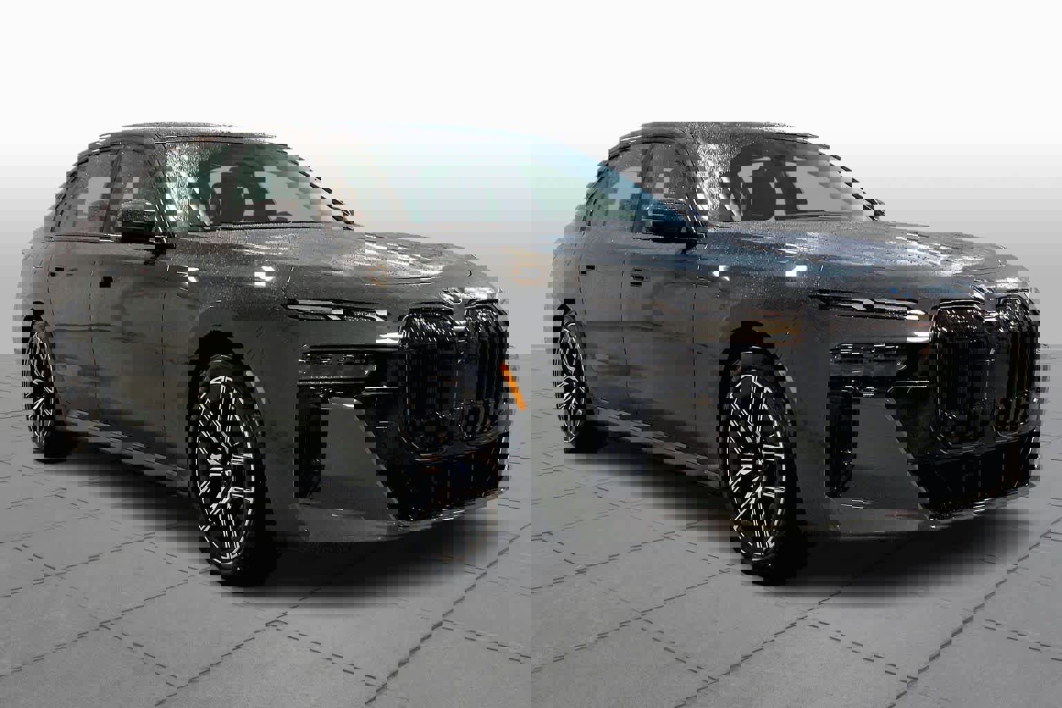 New 2026 BMW 740i xDrive image 2