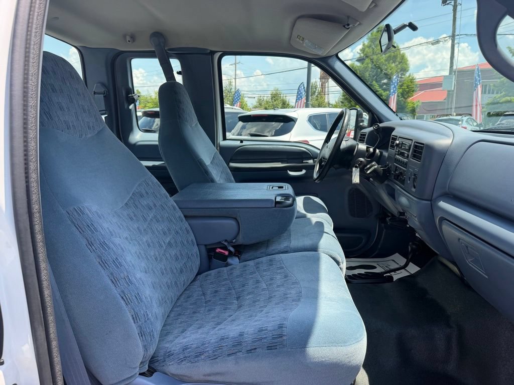 Used 1999 Ford F350 4x4 SuperCab DRW Super Duty image 24