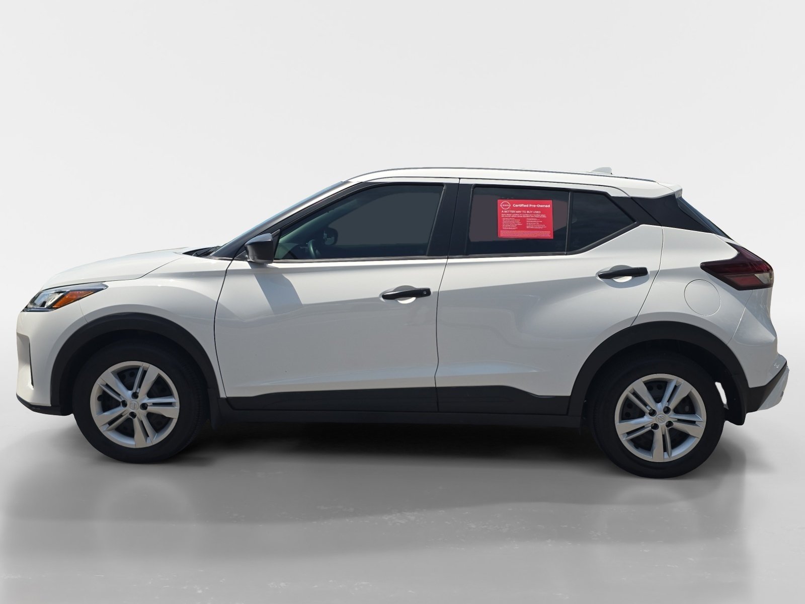 Certified 2025 Nissan Kicks Play S FWD image 2