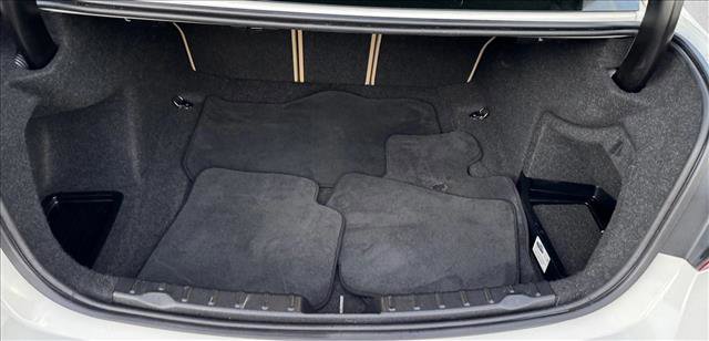 Used 2017 BMW 320i xDrive Sedan image 8