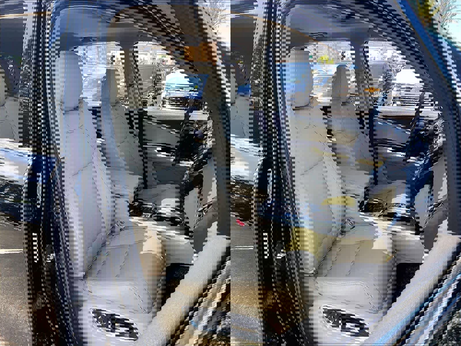 Used 2020 Acura MDX FWD image 9