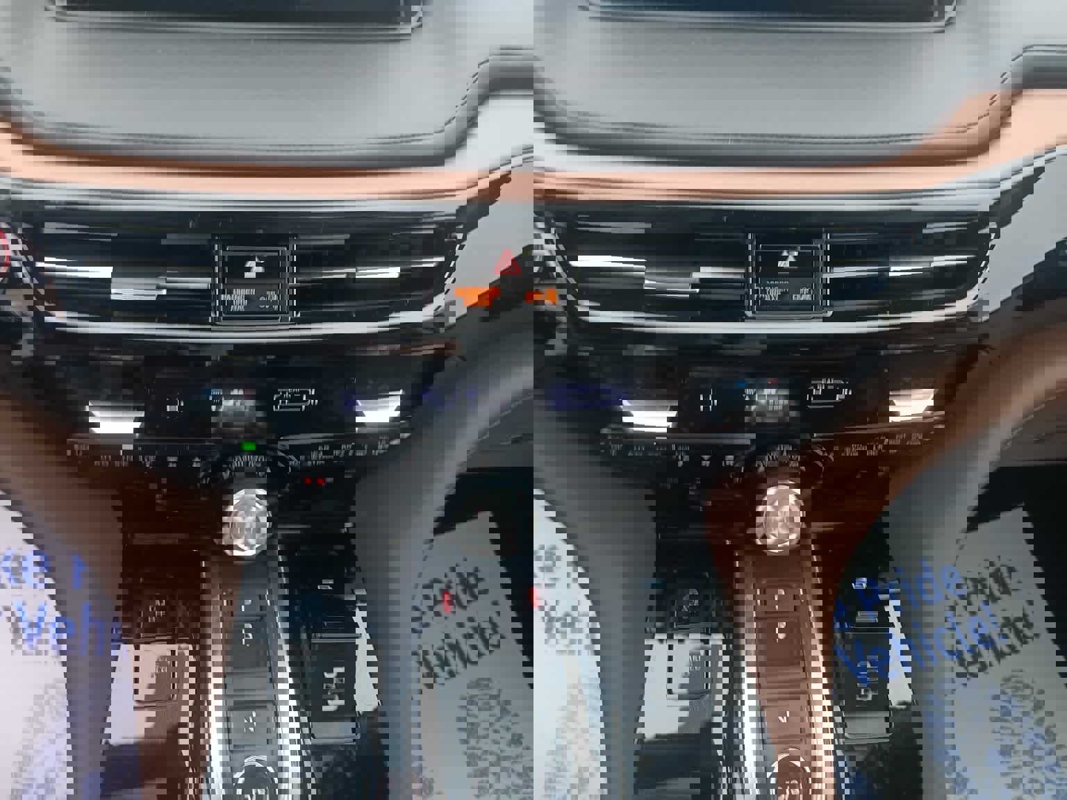 Used 2023 Acura MDX SH-AWD w/ Technology Package image 14