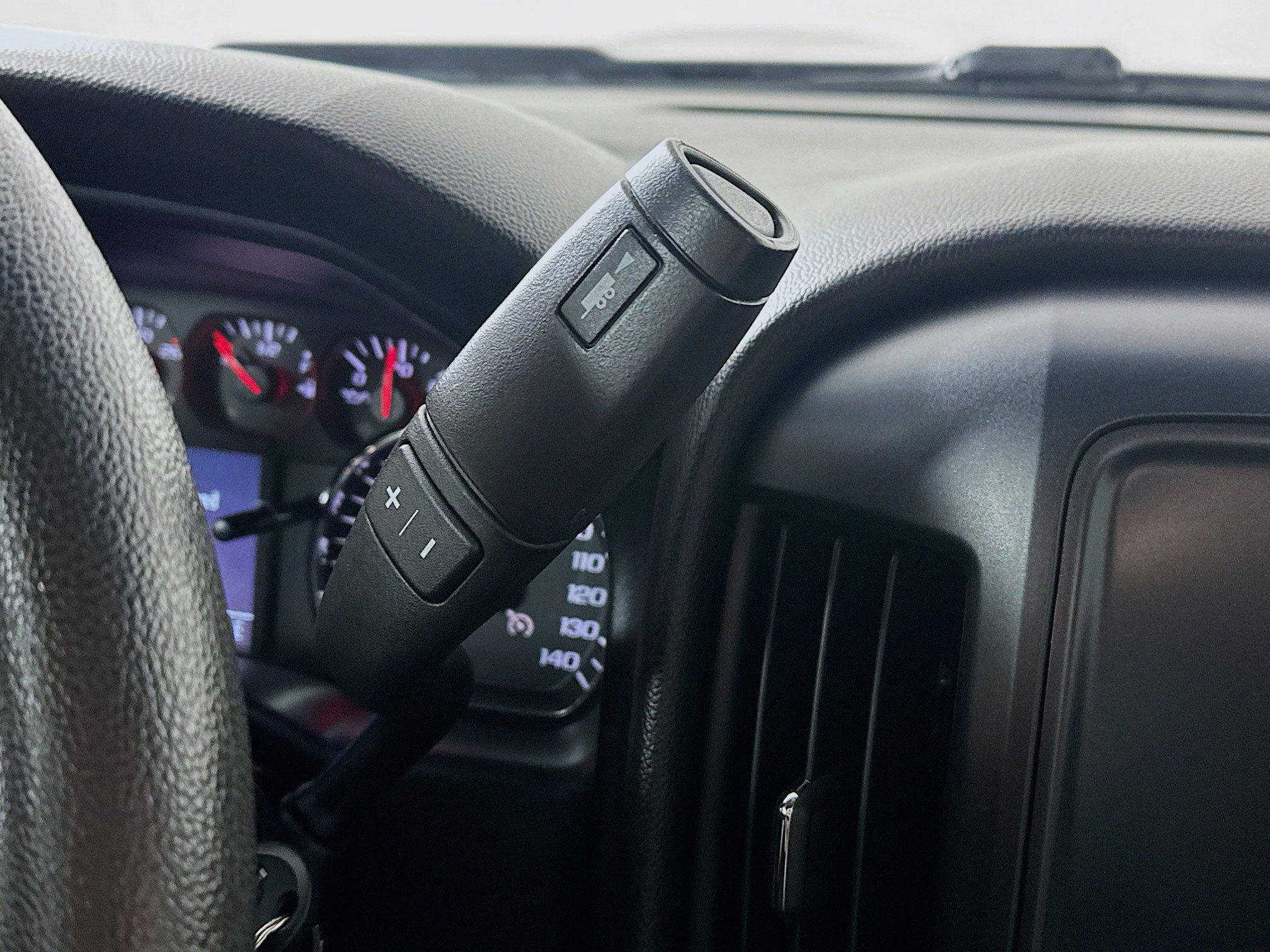 Used 2019 Chevrolet Silverado 1500 Custom w/ Custom Convenience Package image 16
