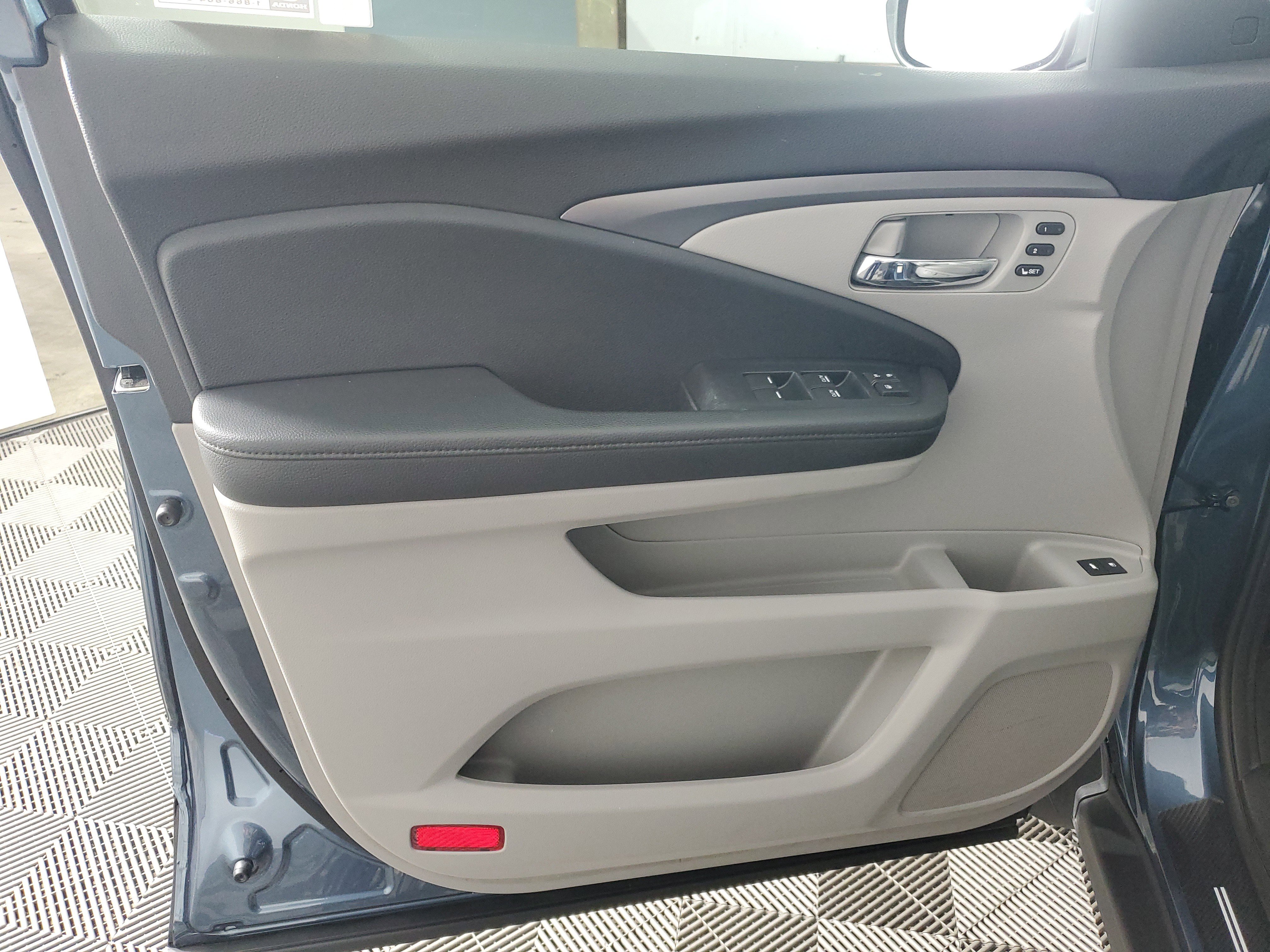 Certified 2021 Honda Pilot Special Edition image 29