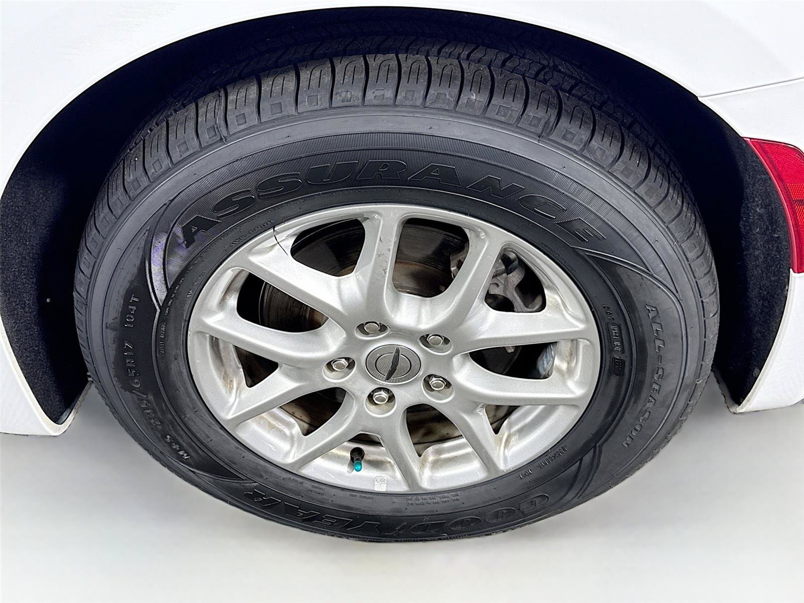 Used 2022 Chrysler Pacifica Touring-L FWD image 24