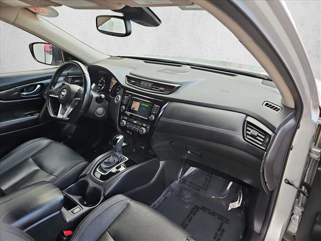 Used 2018 Nissan Rogue SL AWD/4WD image 23