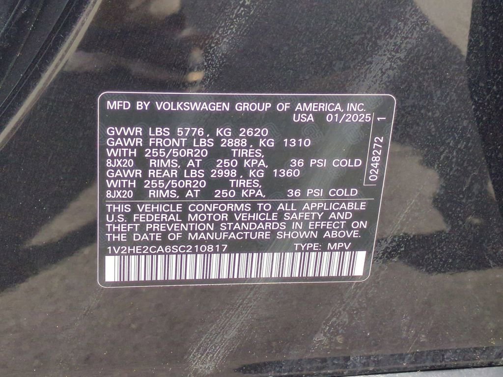 Used 2025 Volkswagen Atlas Cross Sport SE AWD/4WD image 28