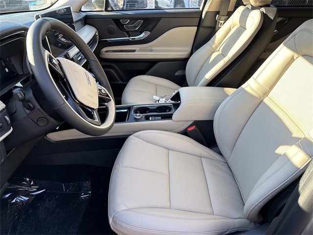 New 2026 Lincoln Corsair Premiere image 23