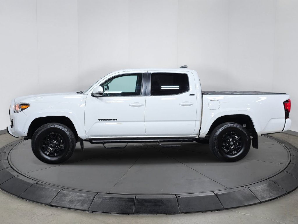 Used 2021 Toyota Tacoma SR5 w/ Technology Package AWD/4WD image 2